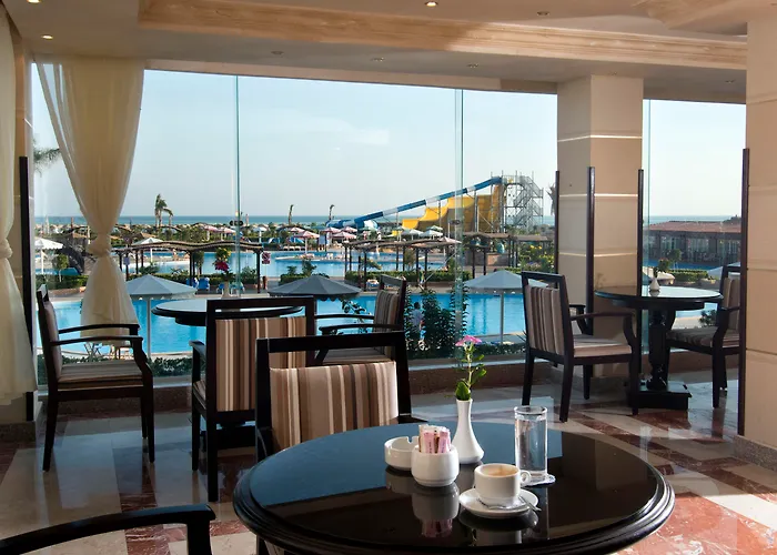 Курортный комплекс Hawaii Caesar Palace Aqua Park - Families And Couples Only 4*
