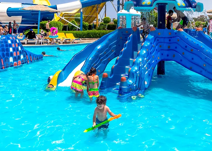 Hawaii Caesar Palace Aqua Park - Families And Couples Only Хургада