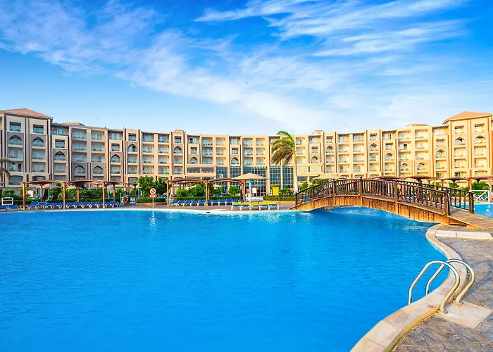 Курортный комплекс Hawaii Caesar Palace Aqua Park - Families And Couples Only
