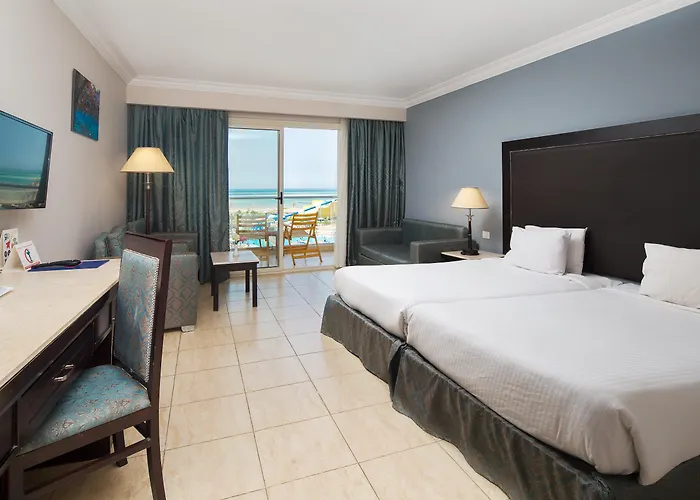 Hawaii Caesar Palace Aqua Park - Families And Couples Only 4* הורגהדה