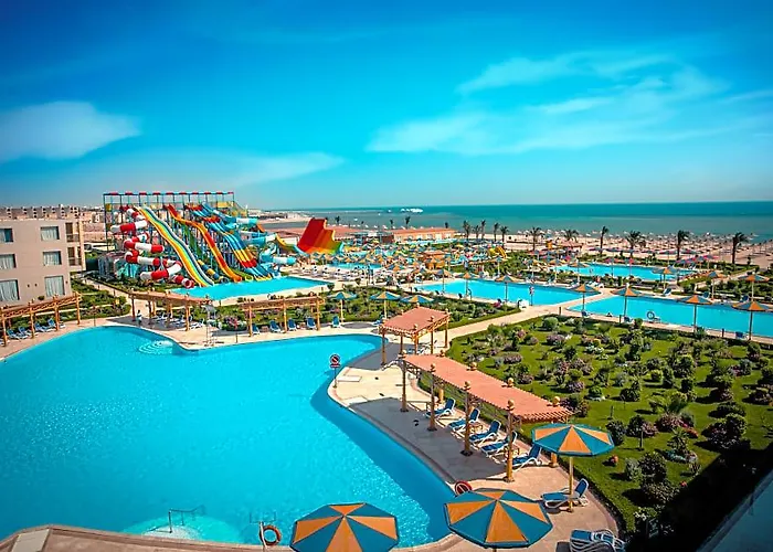 Hawaii Caesar Palace Aqua Park - Families And Couples Only Хургада