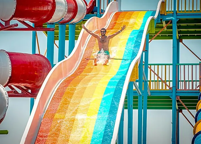 Курортный комплекс Hawaii Caesar Palace Aqua Park - Families And Couples Only