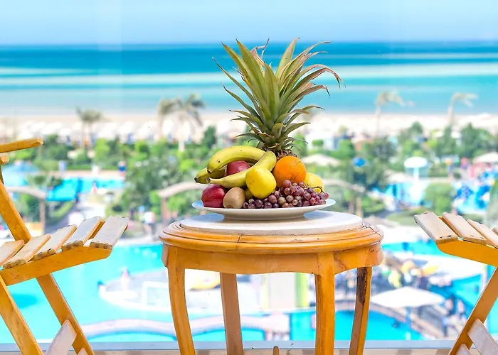 Hawaii Caesar Palace Aqua Park - Families And Couples Only 4* Хургада