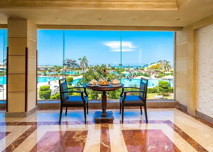 Курортный комплекс Hawaii Caesar Palace Aqua Park - Families And Couples Only