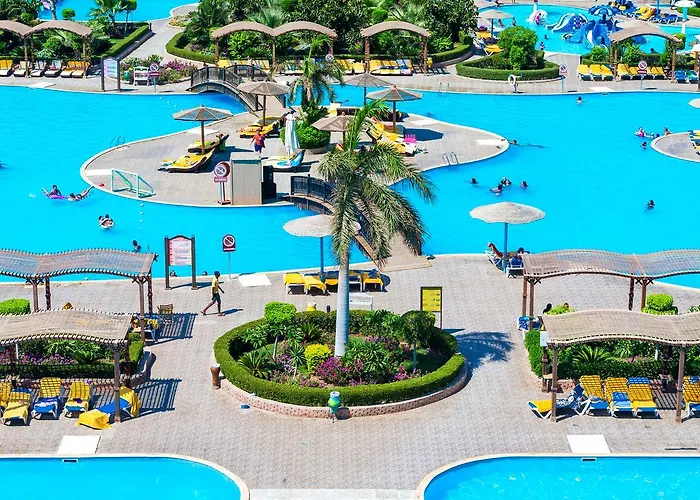 אתר נופש Hawaii Caesar Palace Aqua Park - Families And Couples Only הורגהדה
